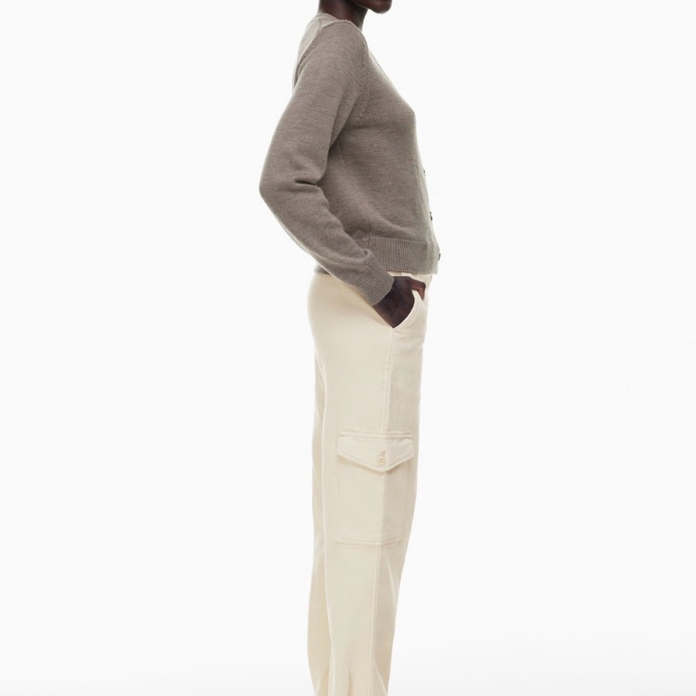 Wilfred Free Modern Cargo Pants in Army Green